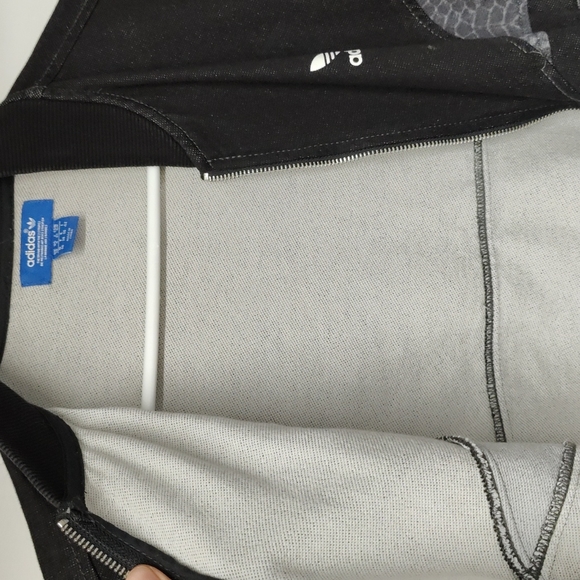 Adidas Original faux denim jacket - Picture 4 of 5